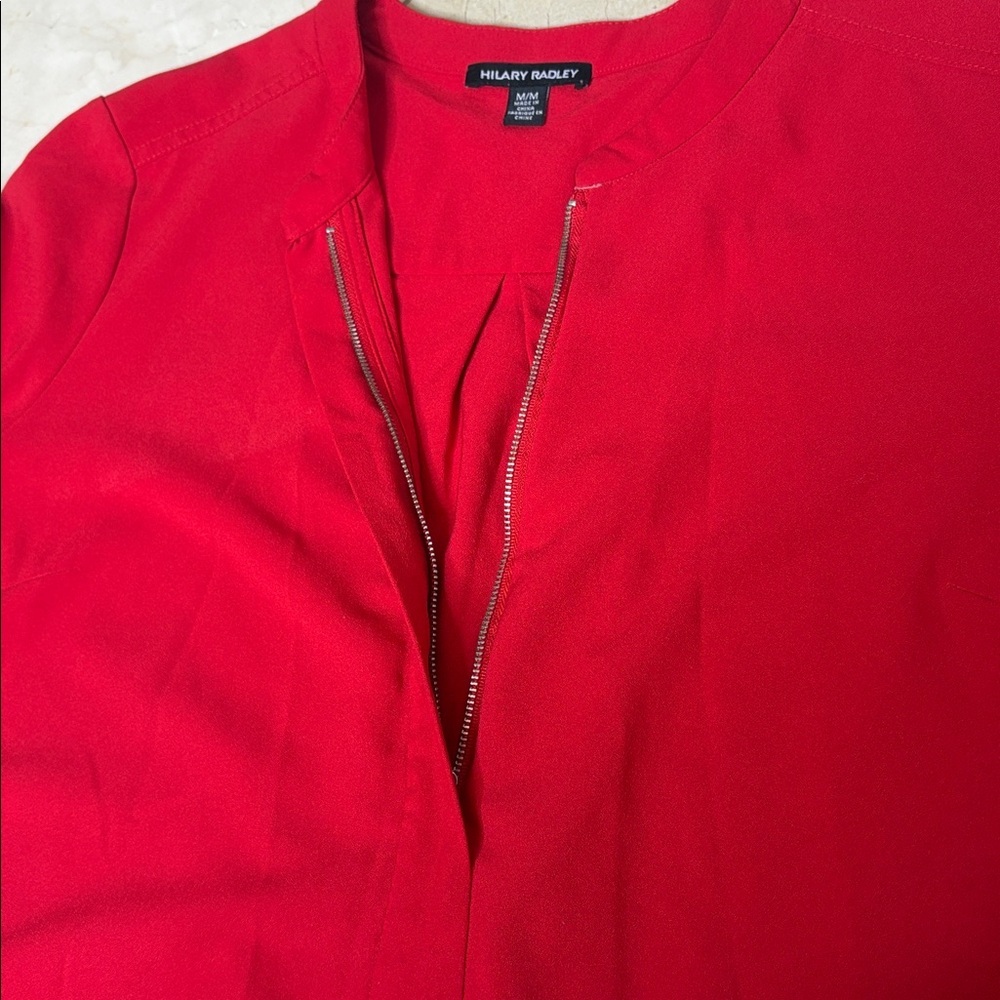 ⭐️ Hilary Radley Vibrant Red Blouse- size medium - Picture 6 of 10